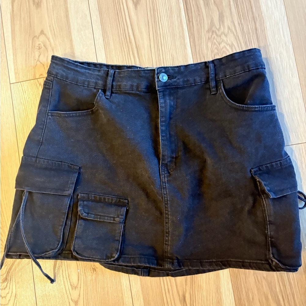 Wild Time Fashion Black Cargo Skirt size:XL